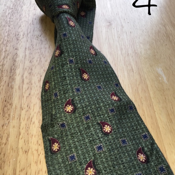 Designer Men’s Neckwear - Picture 2 of 8
